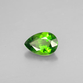 diópsido de cromo Verde natural de 0.57 ct, En forma de pera, VVS-VS