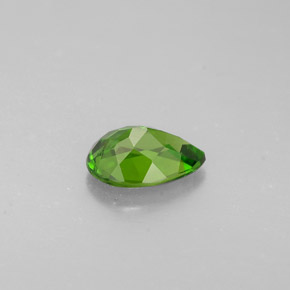 diópsido de cromo Verde natural de 0.57 ct, En forma de pera, VVS-VS