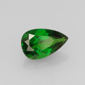 Diopsido de cromo verde natural de 0,84 ct, en forma de pera, VS