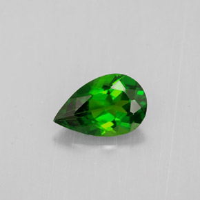 Diopsido de cromo verde natural de 0,78 ct, en forma de pera, VS