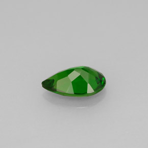 Diopsido de cromo verde natural de 0,78 ct, en forma de pera, VS