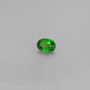 Diopsido de cromo verde natural de 0,30 ct, corte óvalo, VS