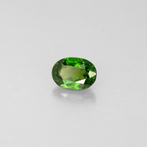 Diopsido de cromo verde natural de 0,32 ct, corte óvalo, VS