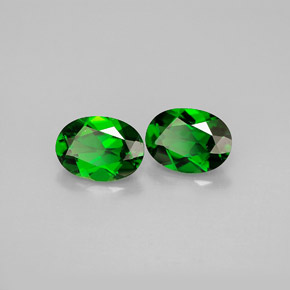 Gemas de diopsido de cromo verde natural de  ct, corte óvalo, VS