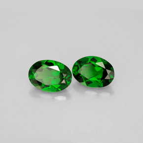 Gemas de diopsido de cromo verde natural de  ct, corte óvalo, VS