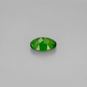 Diopsido de cromo verde natural de 0,84 ct, corte óvalo, VS