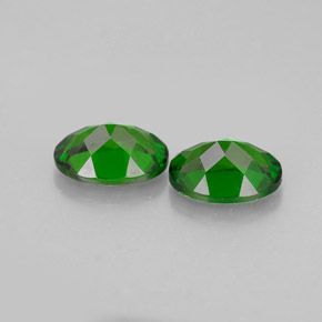 Gemas de diopsido de cromo verde natural de  ct, corte óvalo, VS