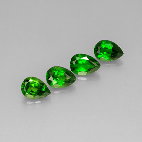 Gemas de diopsido de cromo verde natural de  ct, en forma de pera, VS