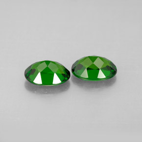 Gemas de diopsido de cromo verde natural de  ct, corte óvalo, VVS-VS