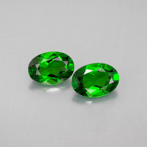 Gemas de diopsido de cromo verde natural de  ct, corte óvalo, VVS-VS