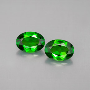 Gemas de diopsido de cromo verde natural de  ct, corte óvalo, VVS-VS