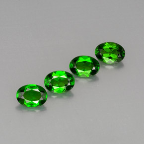 Gemas de diopsido de cromo verde natural de  ct, corte óvalo, VVS-VS