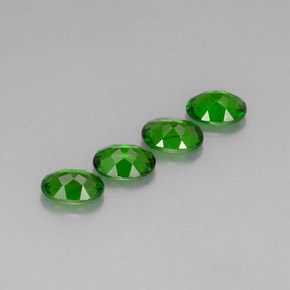 Gemas de diopsido de cromo verde natural de  ct, corte óvalo, VVS-VS