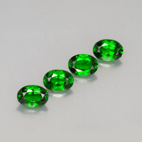 Gemas de diopsido de cromo verde natural de  ct, corte óvalo, VVS-VS