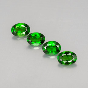 Gemas de diopsido de cromo verde natural de  ct, corte óvalo, VVS-VS
