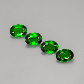 Gemas de diopsido de cromo verde natural de  ct, corte óvalo, VVS-VS
