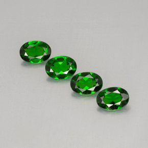 Gemas de diopsido de cromo verde natural de  ct, corte óvalo, VVS-VS