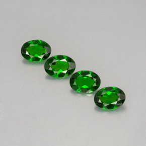 Gemas de diopsido de cromo verde natural de  ct, corte óvalo, VVS-VS