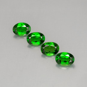 Gemas de diopsido de cromo verde natural de  ct, corte óvalo, VVS-VS