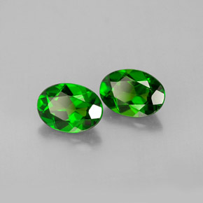 Gemas de diopsido de cromo verde natural de  ct, corte óvalo, VVS-VS