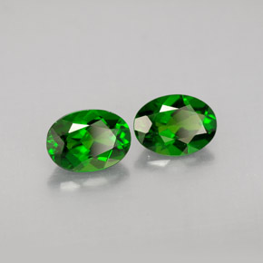 Gemas de diopsido de cromo verde natural de  ct, corte óvalo, VVS-VS