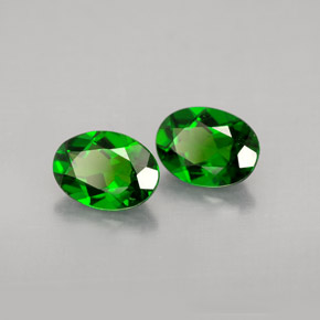 Gemas de diopsido de cromo verde natural de  ct, corte óvalo, VVS-VS