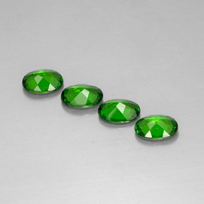 Gemas de diopsido de cromo verde natural de  ct, corte óvalo, VVS-VS