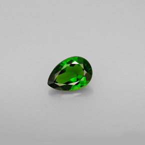 diópsido de cromo Verde natural de 0.69 ct, En forma de pera, VS
