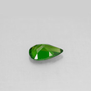 diópsido de cromo Verde natural de 0.81 ct, En forma de pera, VS