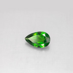 Diopsido de cromo verde natural de 0,79 ct, en forma de pera, VS