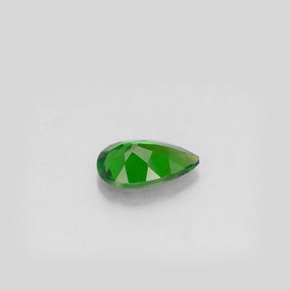 Diopsido de cromo verde natural de 0,79 ct, en forma de pera, VS