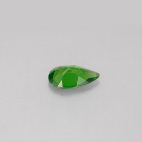 Diopsido de cromo verde natural de 0,71 ct, en forma de pera, VS