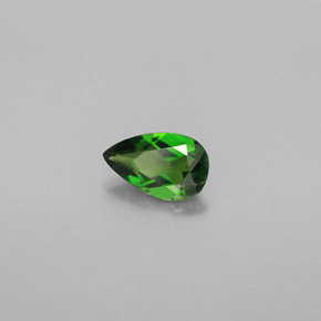 diópsido de cromo Verde natural de 0.72 ct, En forma de pera, VS