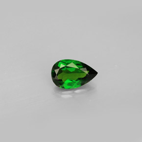 Diopsido de cromo verde natural de 0,76 ct, en forma de pera, VS