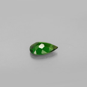 Diopsido de cromo verde natural de 0,76 ct, en forma de pera, VS