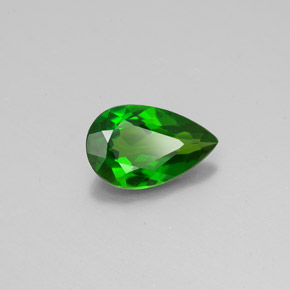 Diopsido de cromo verde natural de 0,66 ct, en forma de pera, VS