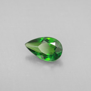 Diopsido de cromo verde natural de 0,83 ct, en forma de pera, VS