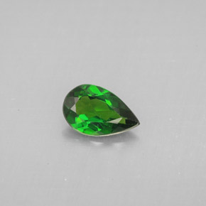 Diopsido de cromo verde natural de 0,63 ct, en forma de pera, VS