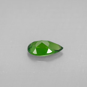 Diopsido de cromo verde natural de 0,73 ct, en forma de pera, VS