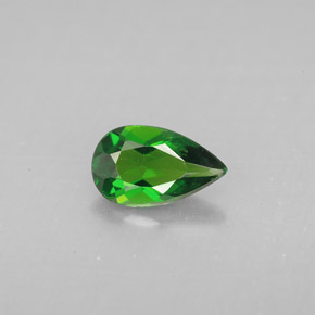 Diopsido de cromo verde natural de 0,74 ct, en forma de pera, VS