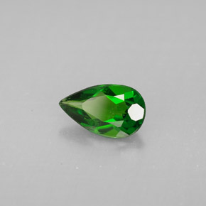 Diopsido de cromo verde natural de 0,74 ct, en forma de pera, VS