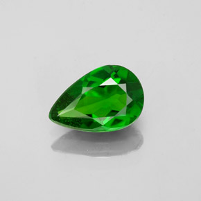 Diopsido de cromo verde natural de 0,74 ct, en forma de pera, VS-SI