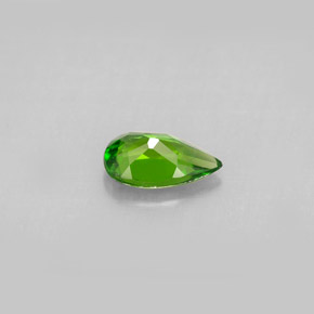 diópsido de cromo Verde natural de 0.75 ct, En forma de pera, VS