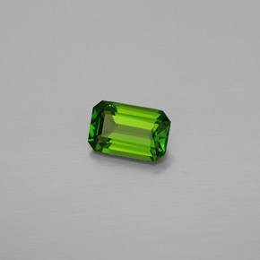 Diopsido de cromo verde natural de 0,53 ct, corte esmeralda, VS