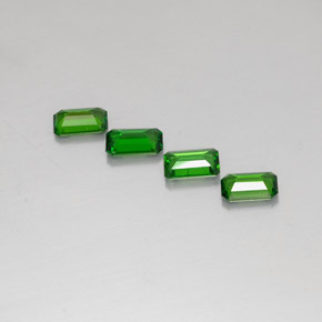 Gemas de diopsido de cromo verde natural de  ct, corte esmeralda, VVS-VS