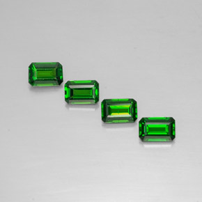 Gemas de diopsido de cromo verde natural de  ct, corte esmeralda, VVS