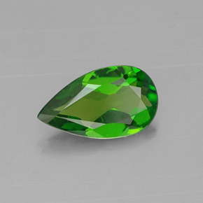 Diopsido de cromo verde natural de 0,53 ct, en forma de pera, VS