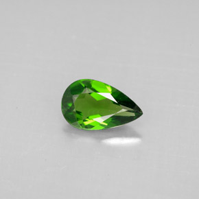 Diopsido de cromo verde natural de 0,73 ct, en forma de pera, VS