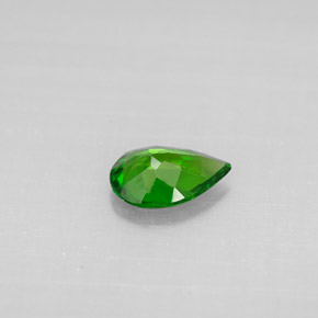 Diopsido de cromo verde natural de 0,50 ct, en forma de pera, VS