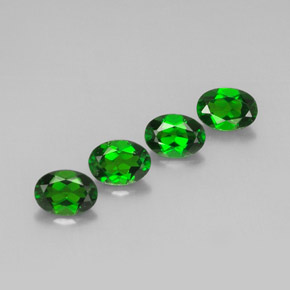 Gemas de diopsido de cromo verde natural de  ct, corte óvalo, VVS-VS
